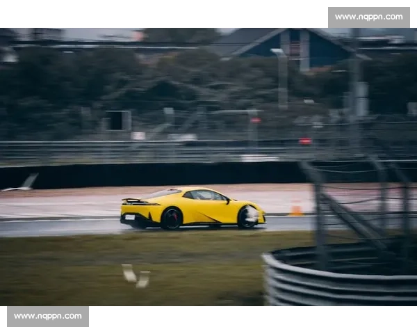 极限速度与持久对决的世界顶级耐力赛全景解析赛道传奇与技术革新探秘 - 副本