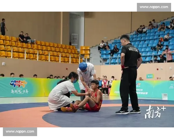 综合赛事与单项锦标赛差异比较与发展特点解析及其组织形式和竞技价值探讨 - 副本 (3)